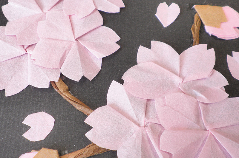 春に使いたい!折り紙で作る桜の作り方について