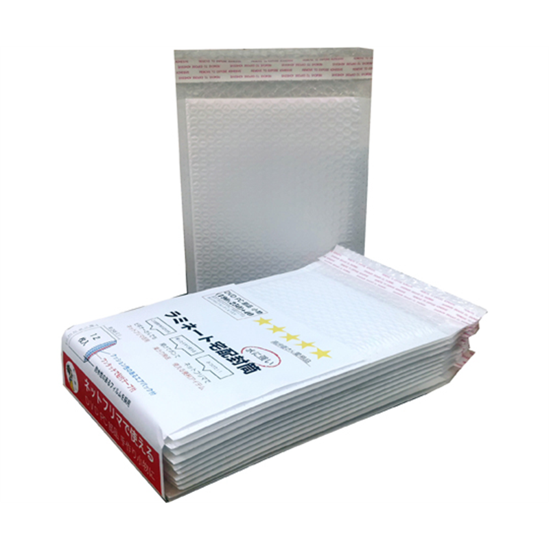 紺屋商事 ラミネート宅配封筒 DVDサイズ(三層ラミ白)190×250+40mm 12枚入 01190015 1袋(ご注文単位1袋)【直送品】