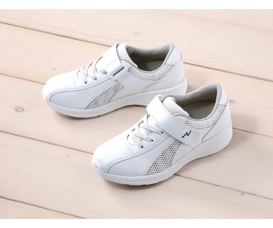 フォーク ナースエアータR ホワイト 27cm 770-1 1足（ご注文単位1足）【直送品】