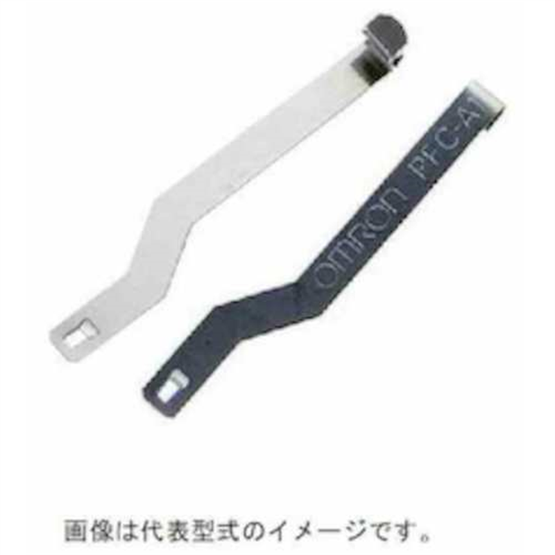 OMRON 丸型ソケット用保持金具 1セット(ご注文単位1セット)【直送品】