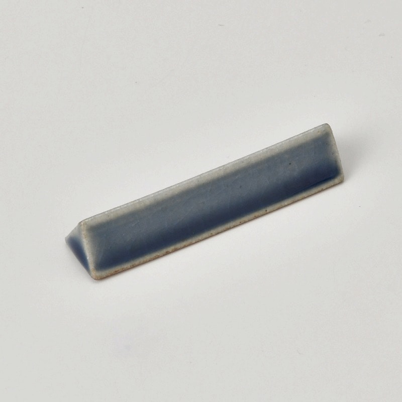 金正陶器 よもぎ藍三角レストS 1個(ご注文単位1個)【直送品】