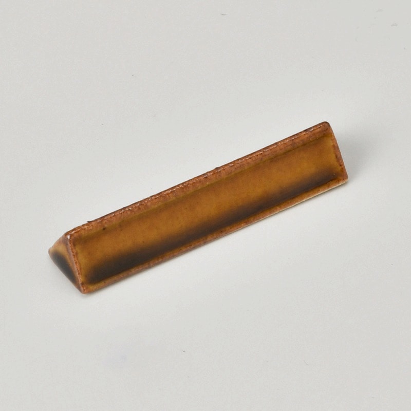 金正陶器 アメ三角レストS 1個(ご注文単位1個)【直送品】