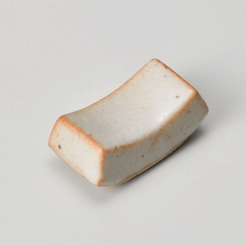 金正陶器 志野厚口箸置 1個(ご注文単位1個)【直送品】