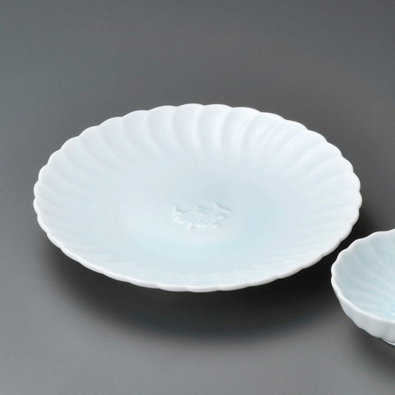 金正陶器 青白磁魚7.0天皿 1個(ご注文単位1個)【直送品】
