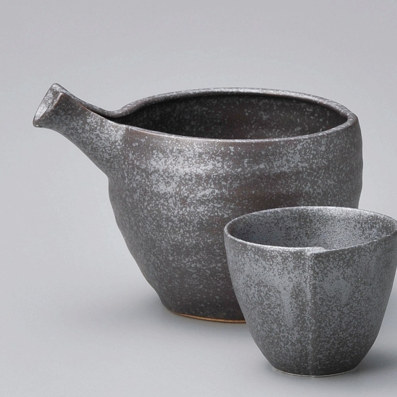 金正陶器 鉄ペーパー丸型冷酒器 1個(ご注文単位1個)【直送品】