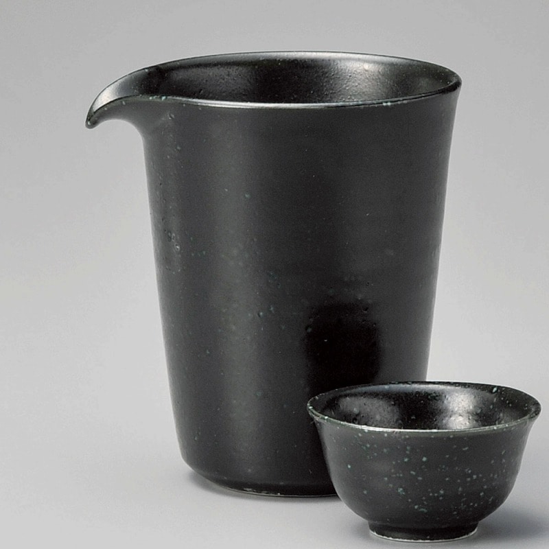 金正陶器 黒ガラスマットシェイプ冷酒器 1個(ご注文単位1個)【直送品】
