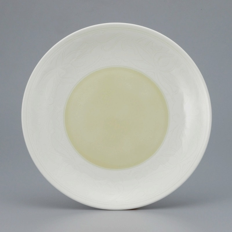 金正陶器 黄白唐草彫9.0皿 1個(ご注文単位1個)【直送品】