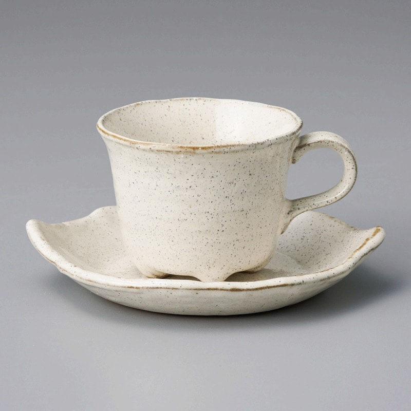 金正陶器 白伊賀木葉コーヒー受皿 1個 ※ソーサー単品のみ(ご注文単位1個)【直送品】