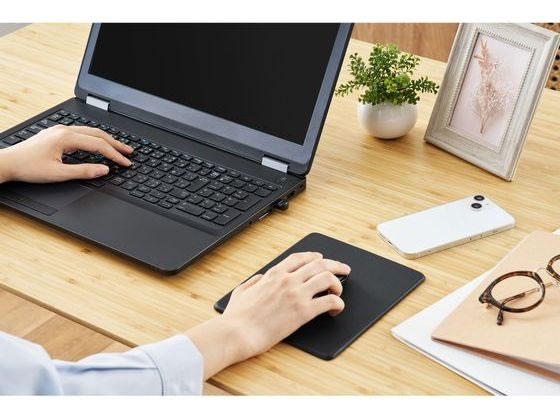 エレコム Bluetooth 5.3 USBアダプタ コンパクト 黒 LBT-UAN06C2 1個（ご注文単位1個）【直送品】