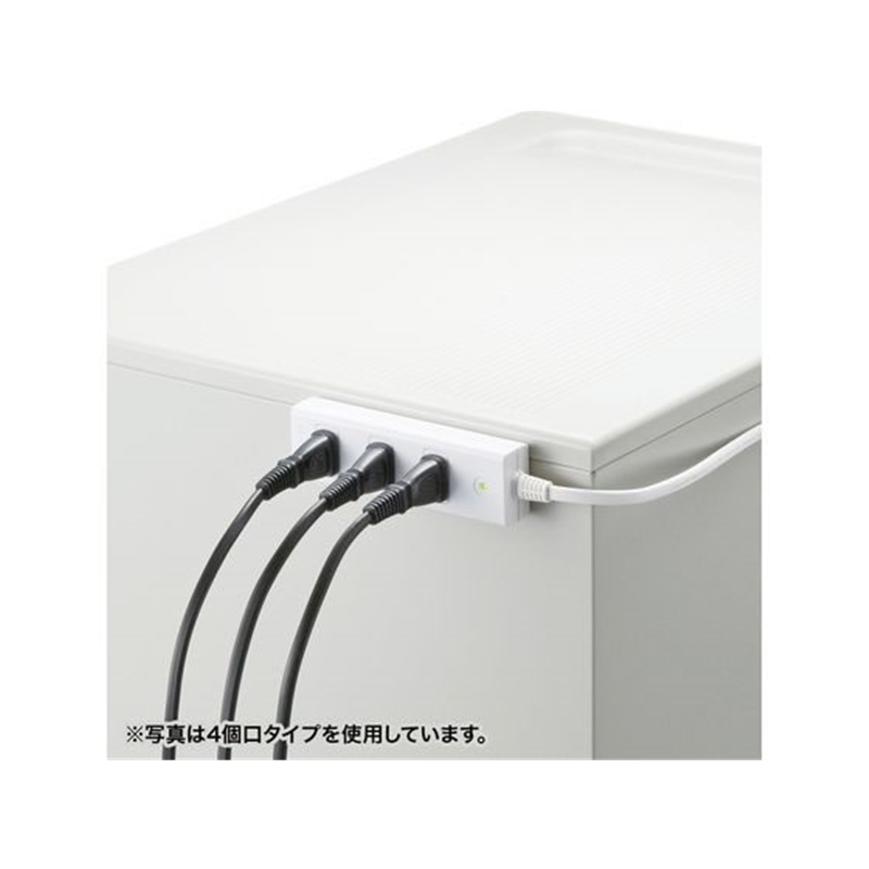 サンワサプライ 雷ガードタップ 2P 3個口 2m TAP-SP2113MG-2WN 1本(ご注文単位1本)【直送品】