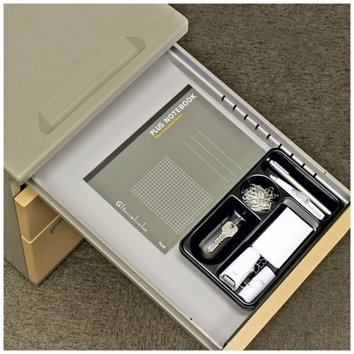 プラス PLUS デスクトレー S 250×155×37mm 63-828 ブラック 1個(ご注文単位1個)【直送品】