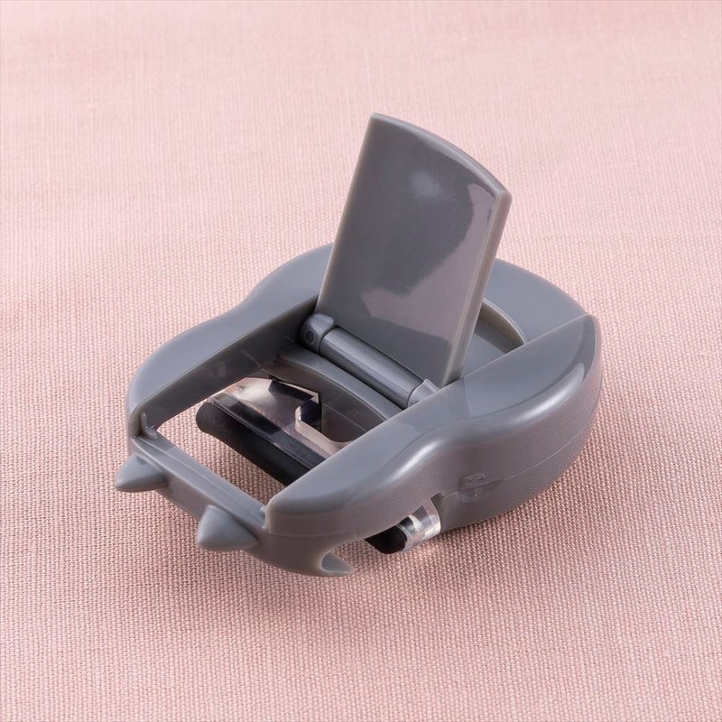 貝印 2040484 Nyarming ねこのアイラッシュカーラー #000HC2200 1個(ご注文単位1個)【直送品】