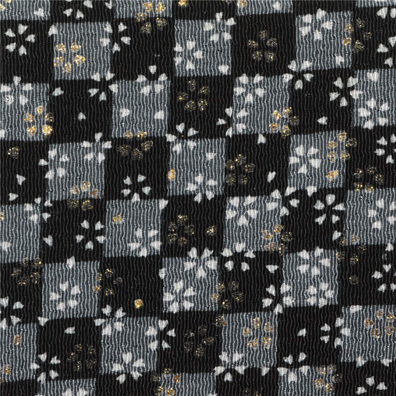 日本紐釦貿易 ちりめん 金彩 市松と桜 黒 巾約70cm×7ｍ切売カット GN97-06-7M 1枚（ご注文単位1枚）【直送品】