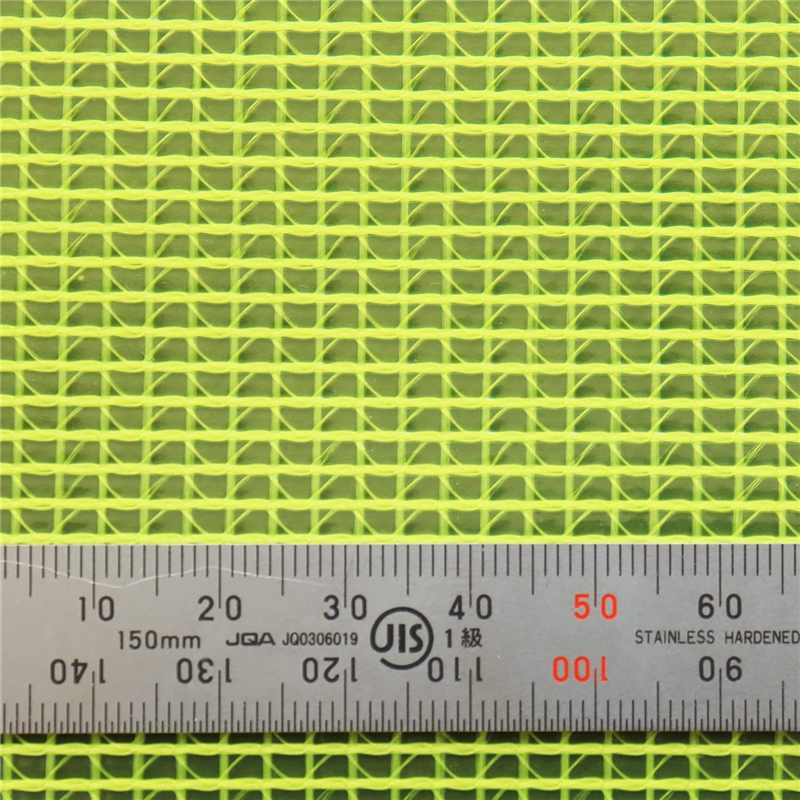 日本紐釦貿易 ビニールシート ネットチェック小 イエロー 約巾65cm 10m切り売りカット MF34-9-10R 1巻（ご注文単位1巻）【直送品】