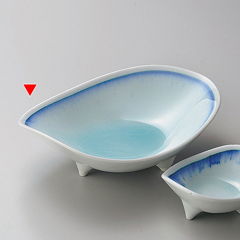 山万 04709-580 青白磁藍流し刺身鉢  1個（ご注文単位1個）【直送品】
