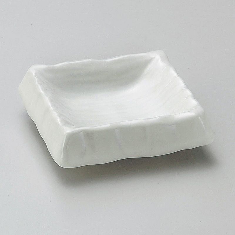 山万 05414-130 白マット荒彫角千代久 1個(ご注文単位1個)【直送品】