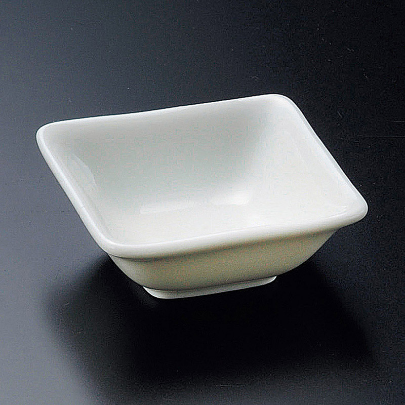 山万 05525-570 白磁角珍味 1個(ご注文単位1個)【直送品】