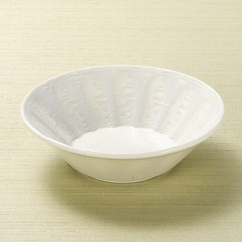 山万 08520-190 しのぎ型白粉引 4.5鉢 1個(ご注文単位1個)【直送品】