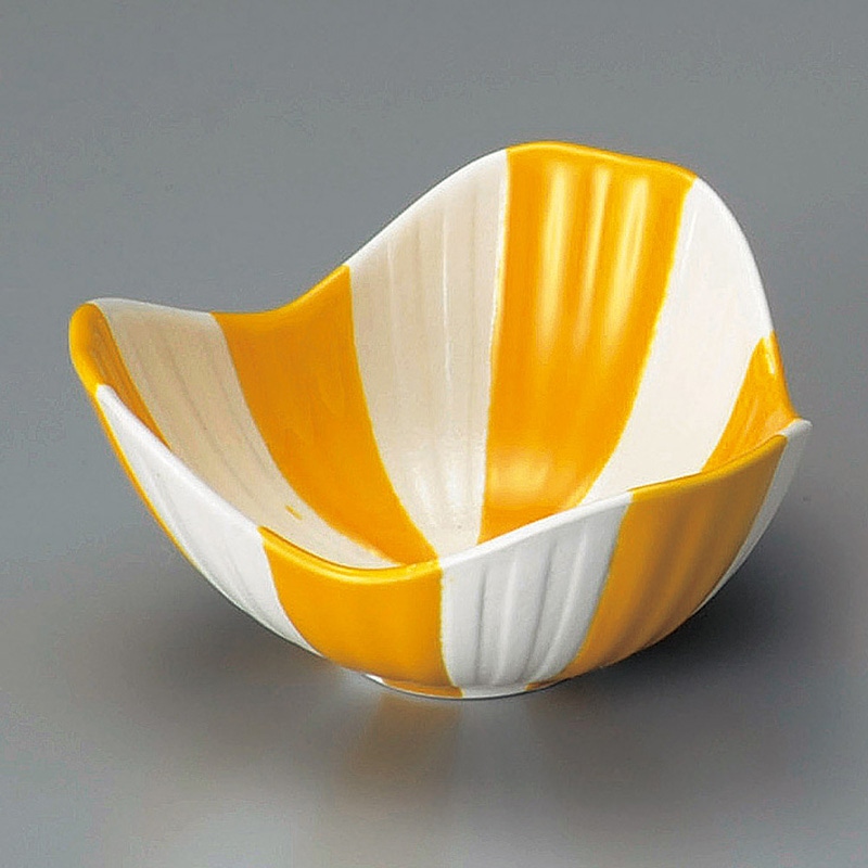 山万 09304-140 黄釉割山椒4.0小鉢 1個(ご注文単位1個)【直送品】