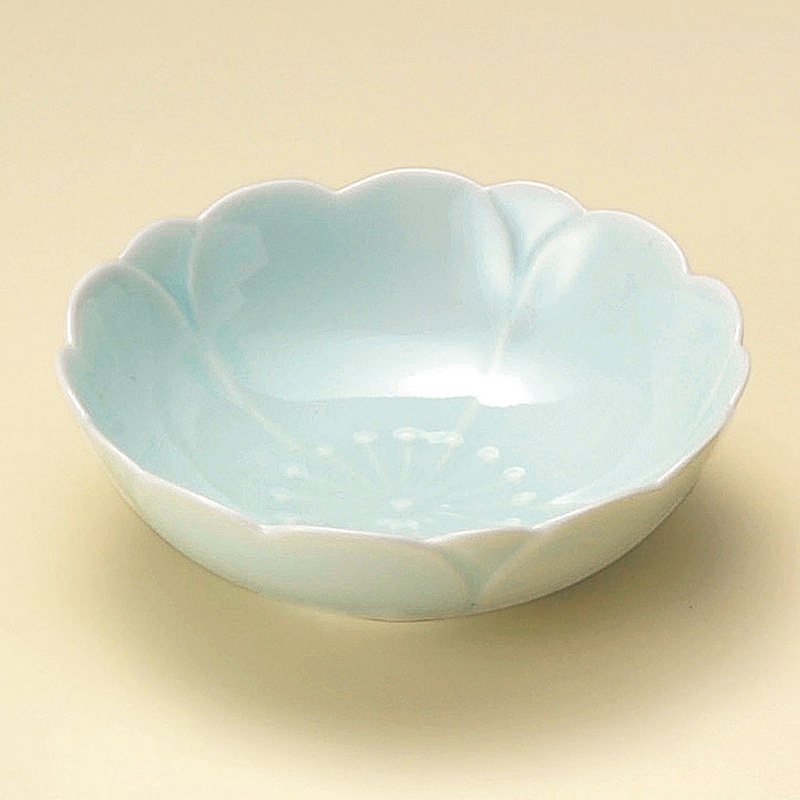 山万 09402-730 さくら 青磁小鉢Φ12.5cm 1個(ご注文単位1個)【直送品】