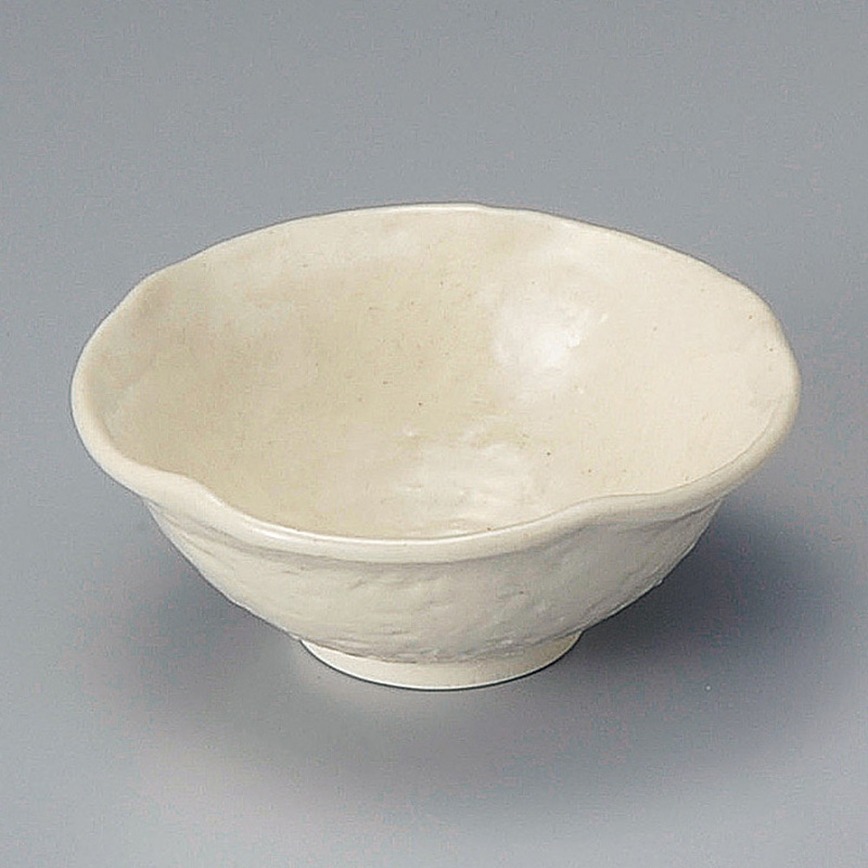 山万 09625-570 白志野 花小鉢 1個（ご注文単位1個）【直送品】