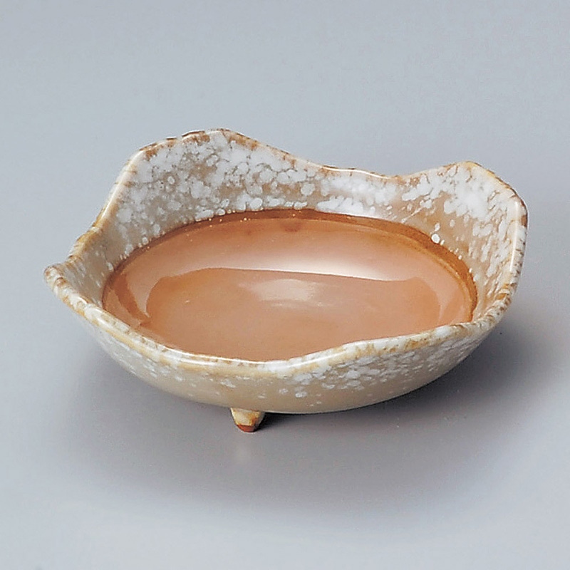 山万 11142-550 胡桃4.5角鉢  1個（ご注文単位1個）【直送品】