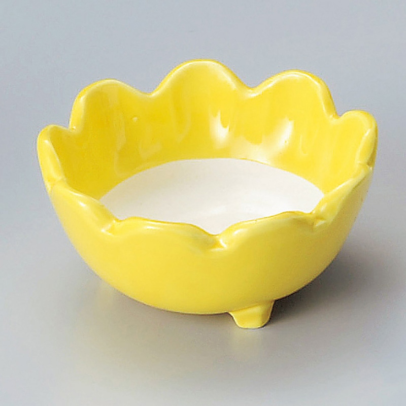 山万 11209-550 黄白花型小鉢(大)  1個（ご注文単位1個）【直送品】