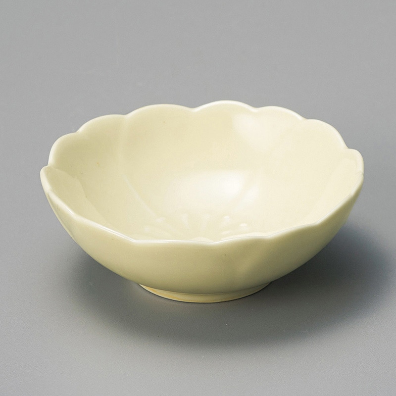 山万 12018-730 さくらコツケ(黄釉(波佐見焼  1個（ご注文単位1個）【直送品】