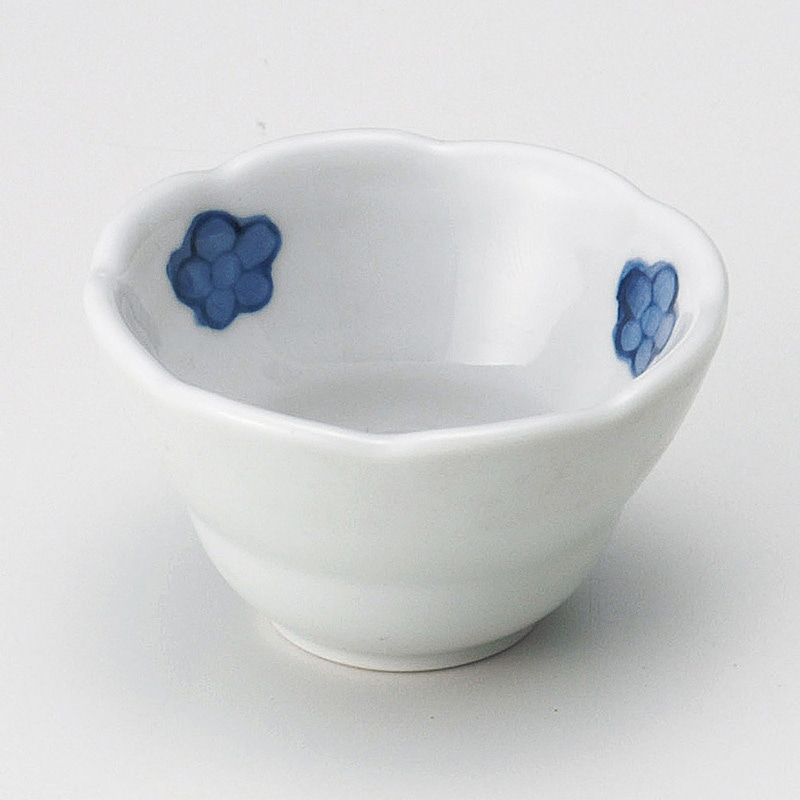 山万 13628-730 染付梅珍味(有田焼)  1個（ご注文単位1個）【直送品】