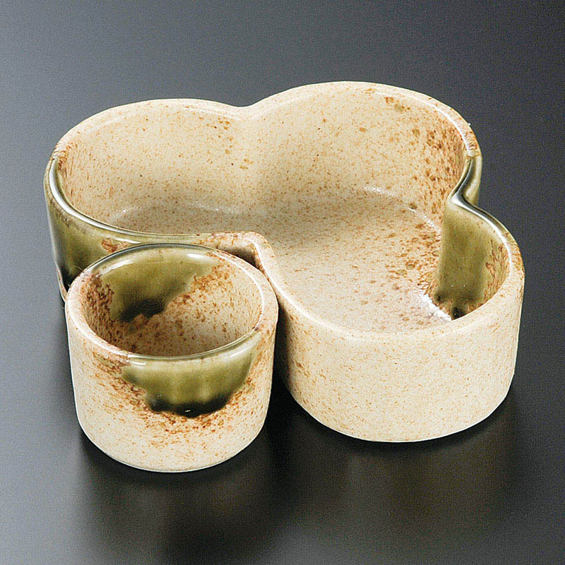 山万 14534-550 伊賀織部松花堂松型組鉢 親 1個(ご注文単位1個)【直送品】