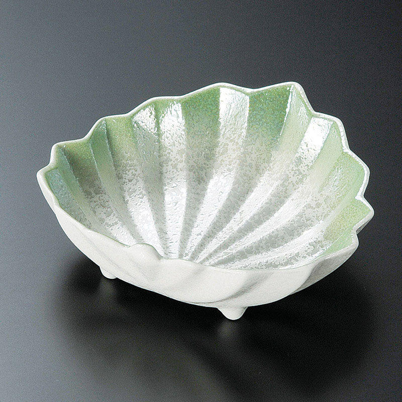 山万 14905-130 ヒワ吹ラスター葉型鉢 1個(ご注文単位1個)【直送品】