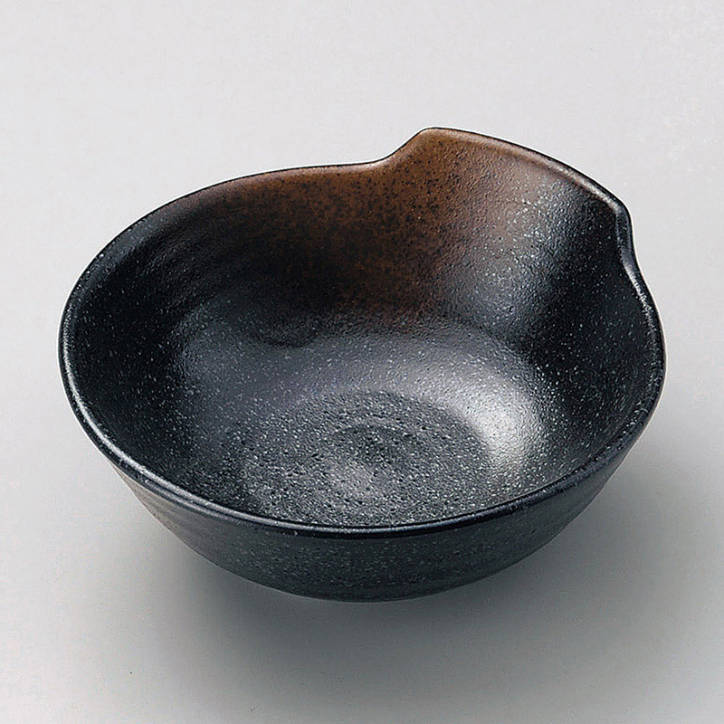 山万 21123-470 黒備前金茶吹厚口トンスイ  1個（ご注文単位1個）【直送品】