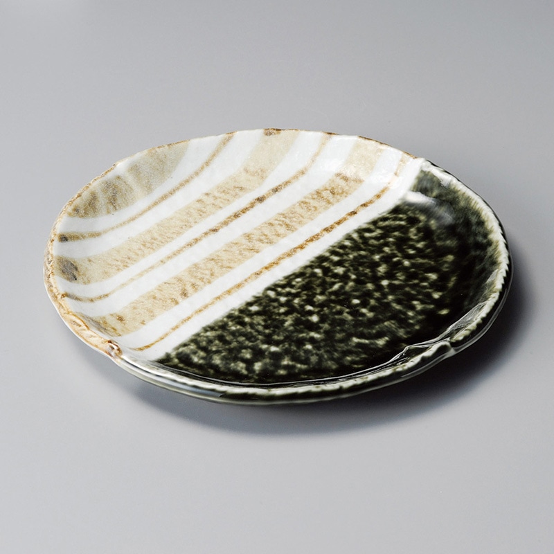 山万 21621-550 織部ストライプ7.0丸皿 1個(ご注文単位1個)【直送品】