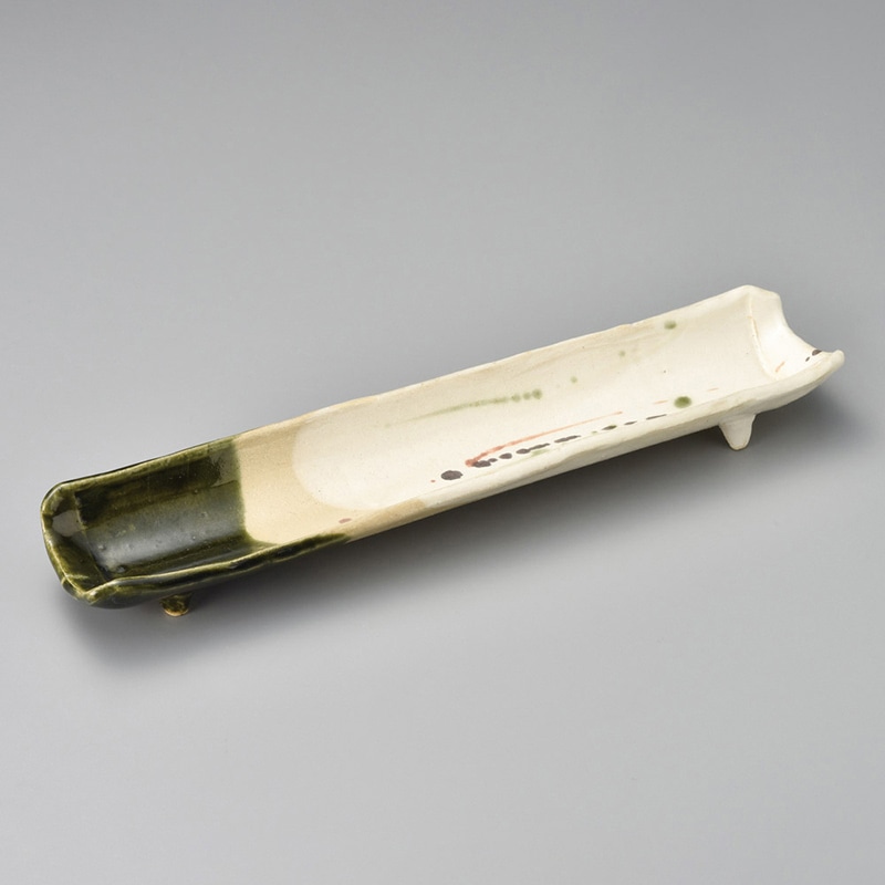 山万 24402-440 手造り弥七田織部細長皿 1個（ご注文単位1個）【直送品】