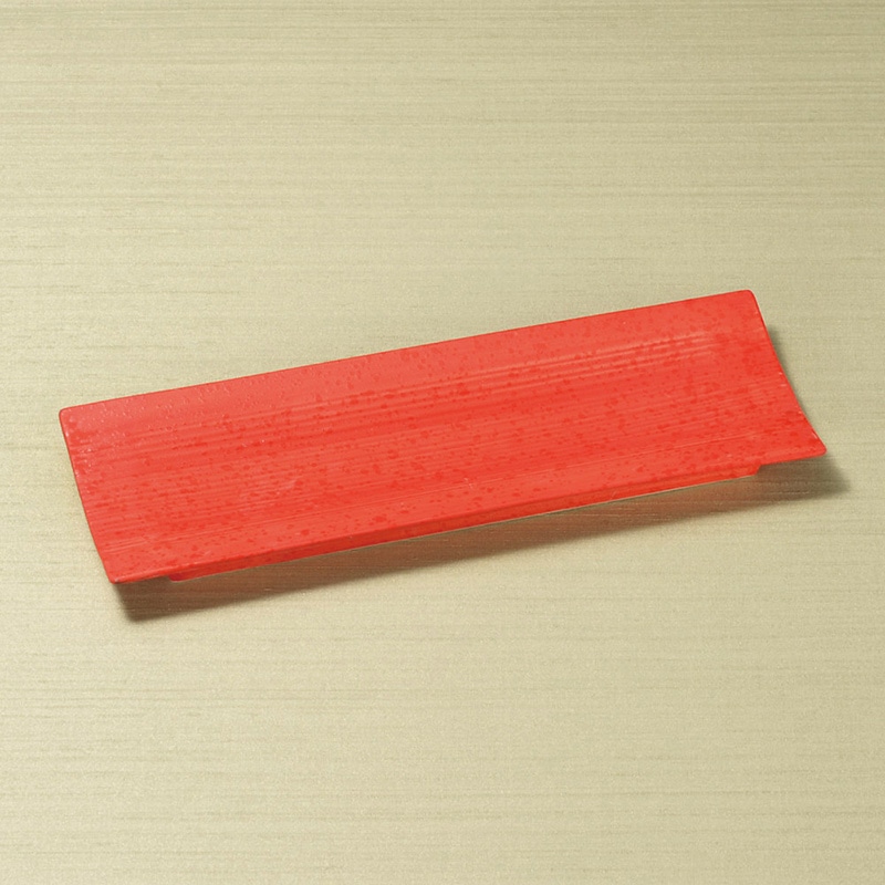 山万 25208-100 赤釉スジ彫長角皿 1個（ご注文単位1個）【直送品】