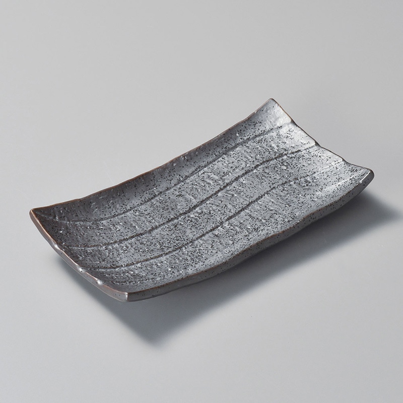 山万 28017-230 七三黒四足焼皿 1個(ご注文単位1個)【直送品】