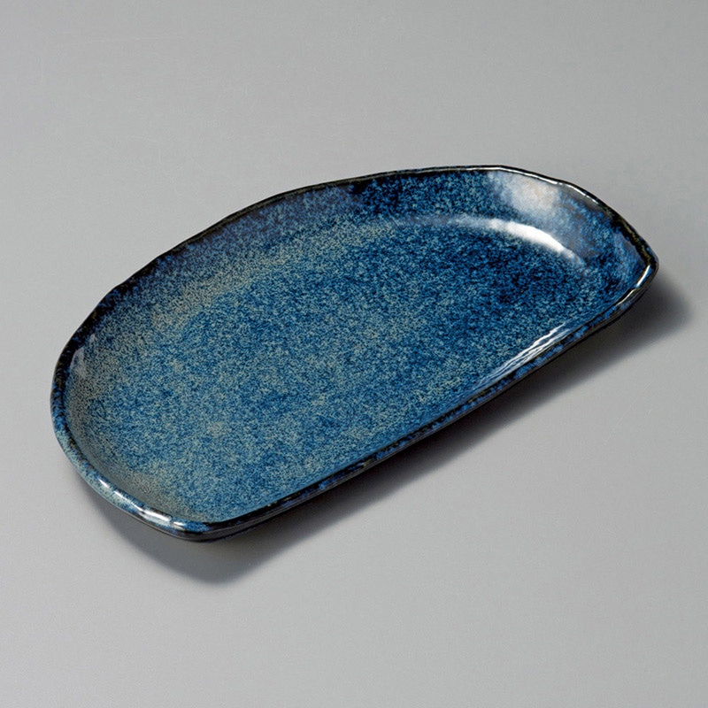 山万 28310-310 窯変紺半月焼物皿 1個(ご注文単位1個)【直送品】
