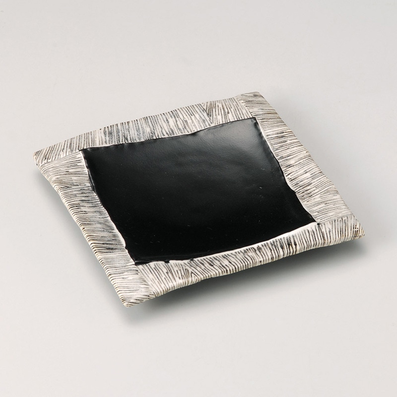 山万 29311-140 黒織部四角皿 1個（ご注文単位1個）【直送品】