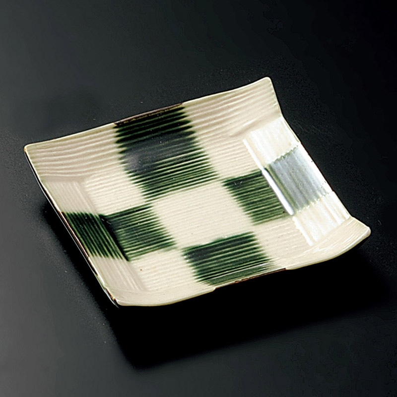 山万 31124-450 織部市松角小皿 1個（ご注文単位1個）【直送品】