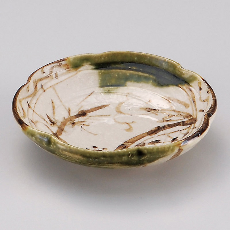 山万 31316-510 織部花小皿(手造り) 1個(ご注文単位1個)【直送品】