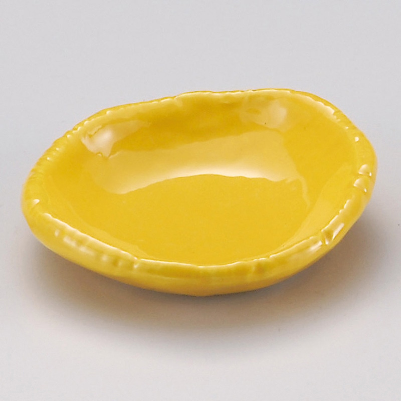 山万 31414-430 黄釉小皿 1個(ご注文単位1個)【直送品】