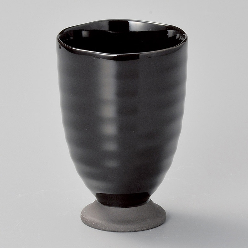山万 32821-130 黒釉高台フリーカップ 1個（ご注文単位1個）【直送品】