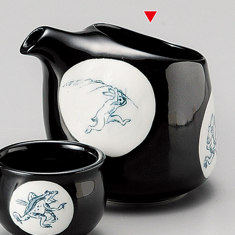 山万 33623-460 鳥獣戯画袋酒器ワイド(黒) 1個（ご注文単位1個）【直送品】