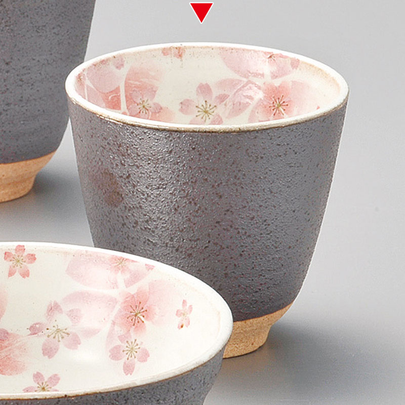 山万 43905-270 粉引舞桜湯呑(ピンク) 1個（ご注文単位1個）【直送品】