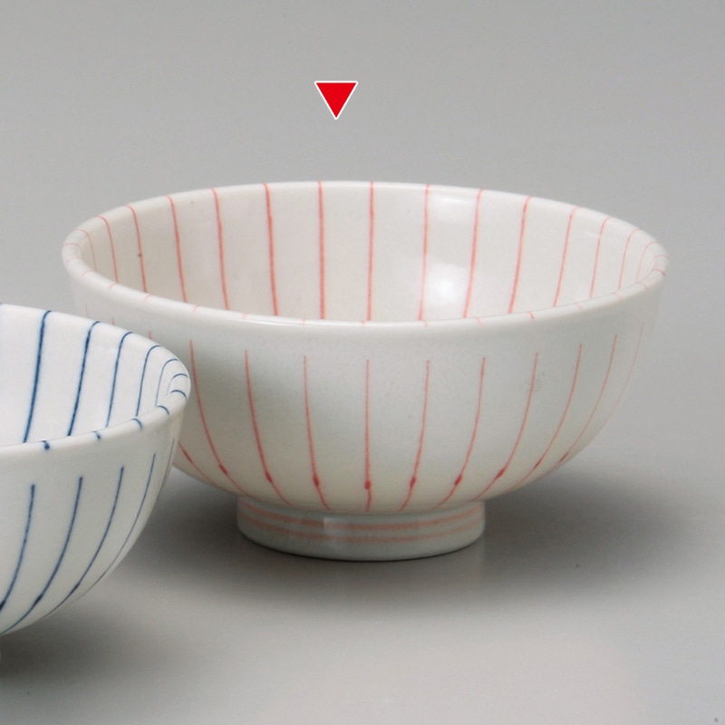 山万 41643-190 ルナ十草 赤軽量茶碗 1個(ご注文単位1個)【直送品】