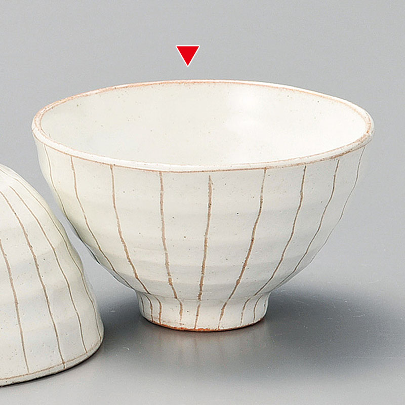 山万 41807-570 白十草飯碗 小 1個(ご注文単位1個)【直送品】