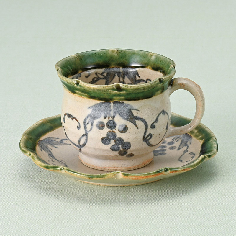 山万 66009-510 織部葡萄コーヒー碗皿 1個(ご注文単位1個)【直送品】