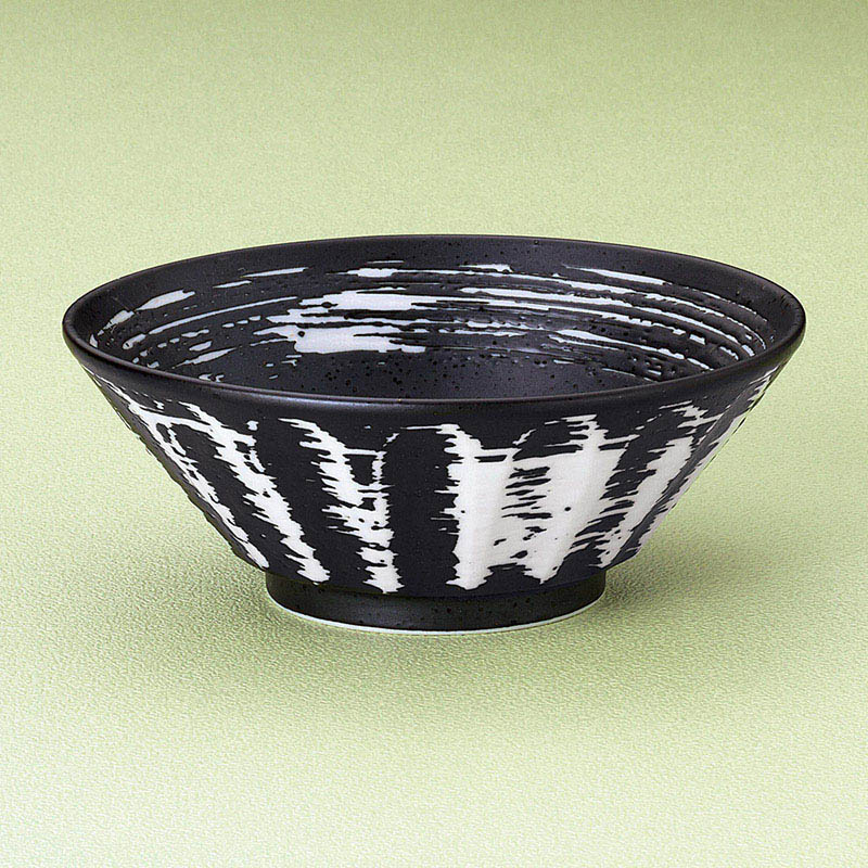 山万 71506-190 しのぎ型備長 6.3ラーメン 1個（ご注文単位1個）【直送品】