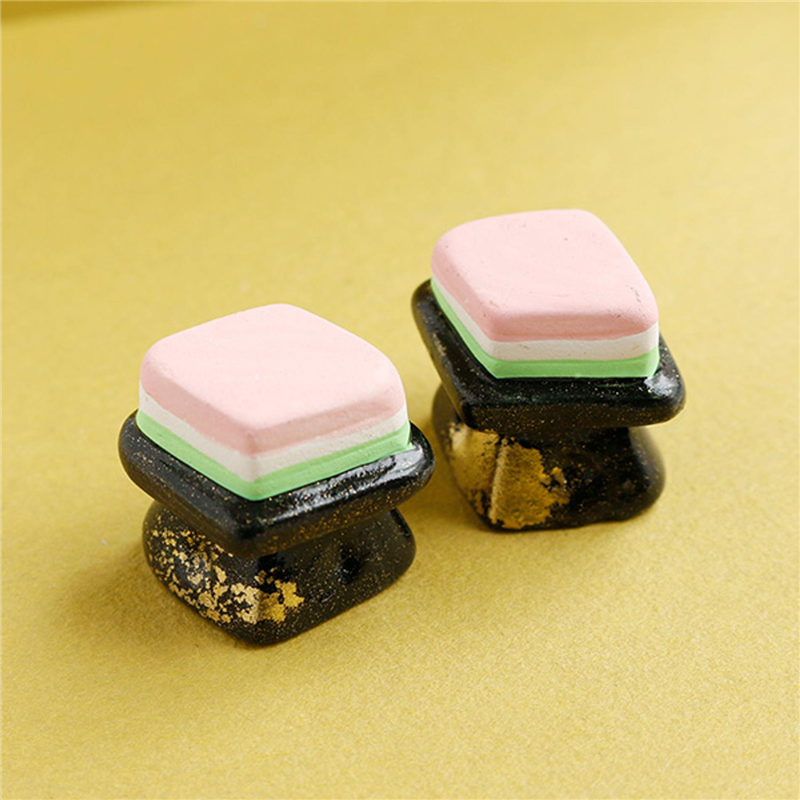 日本紐釦貿易 ひな人形 ひし餅 1対 S30-2 （ご注文単位1束）【直送品】