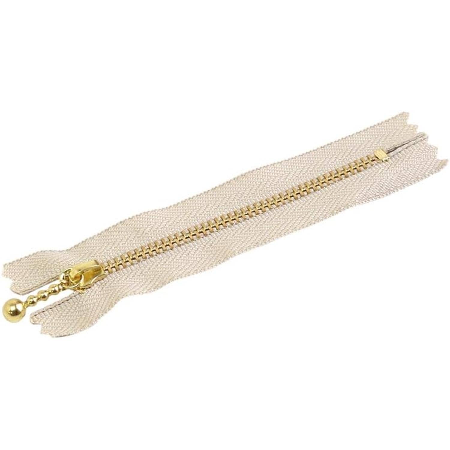 ベージュ
